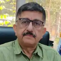 Dr. Amitabh Khanna